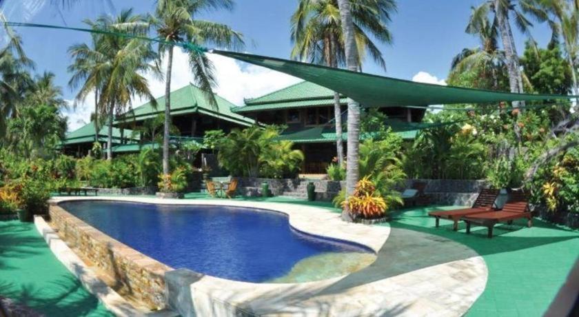 Tulamben Wreck Divers Resort y Restaurante Exterior foto