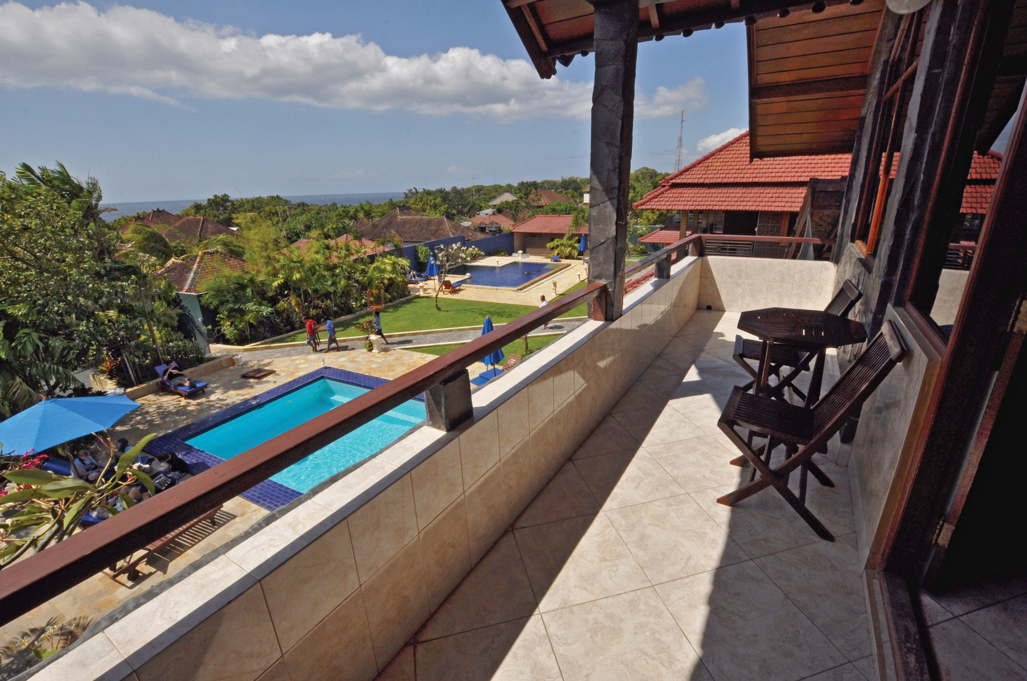 Tulamben Wreck Divers Resort y Restaurante Exterior foto